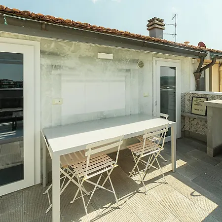 Dimora Romito With Private Terrace Firenze