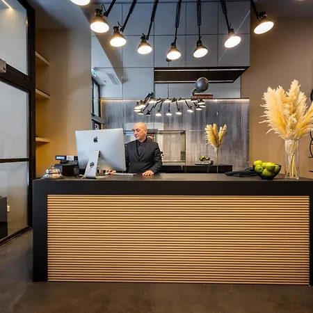 Globus Urban Hotel 4*