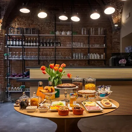 Globus Urban Hotel 4*