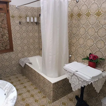 Il Nido Delle Rondini Konukevi