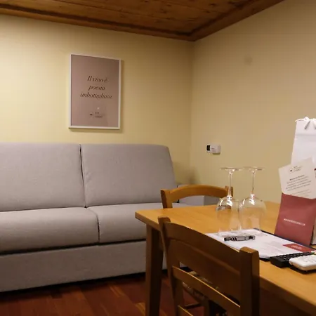 Wine Barbaresco Апартаменты *