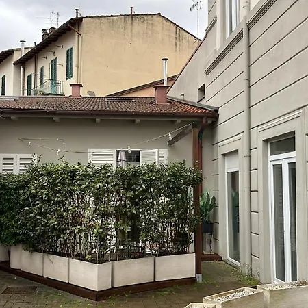 Glamour Toselli Apartment