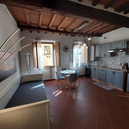 Old Bridge, By Short Holidays Apartment Florenz