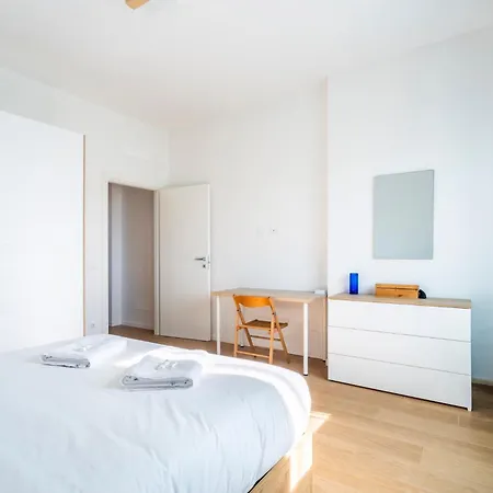 Panoramic Penthouse With Parking Space 2bdr Florence