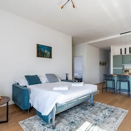 Apartment Panoramic Penthouse With Parking Space 2bdr