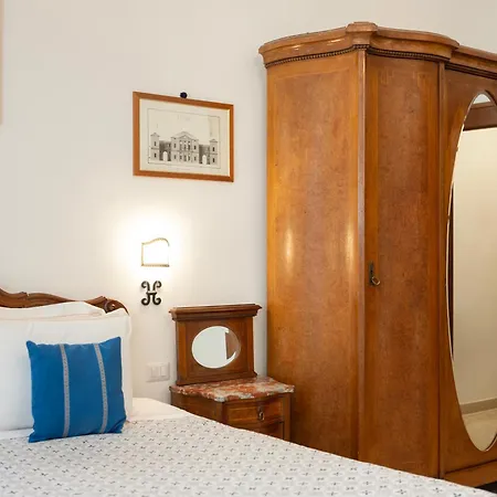 Bed and breakfast Borgia Di Firenze *
