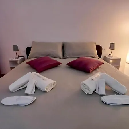 Tranquillo A 10 Min Dal Centro Apartment *