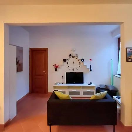 Tranquillo A 10 Min Dal Centro Apartment *