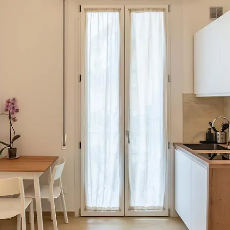 Casa Eleonora Aparthotel *