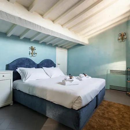 Borgo Albizi Penthouse - 360 Terrace View Διαμέρισμα *