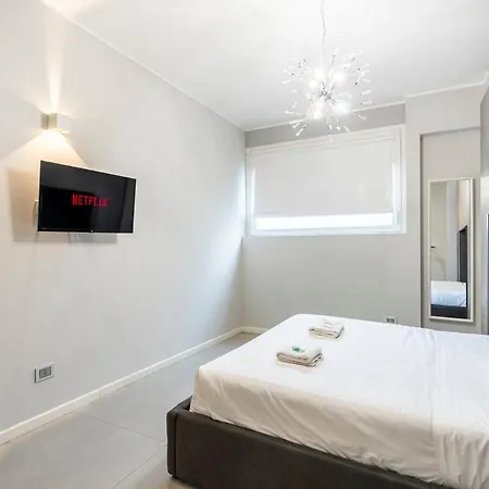New - 2 Min Metro Batoni - Luxury Con Posto Auto
