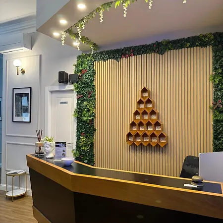 Brooklyn - Ex Lombardi Hotel 2*