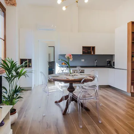 Florence- I Portici Apartment *