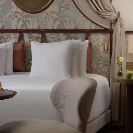 Hotel Nh Collection Porta Rossa 5*
