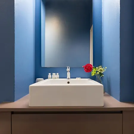 Apartment Ta - One Bedroom Luxury In The Fashion District Florence