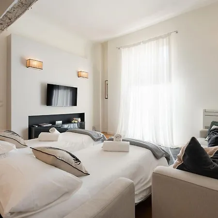 Ta - One Bedroom Luxury In The Fashion District Florence
