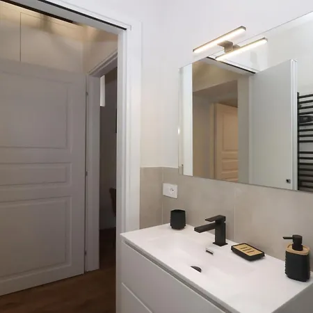 Daire Innovation And Luxury Borgo Pinti Floransa