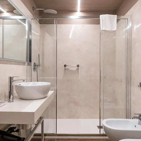 Hotell Gogo' Petit 3*