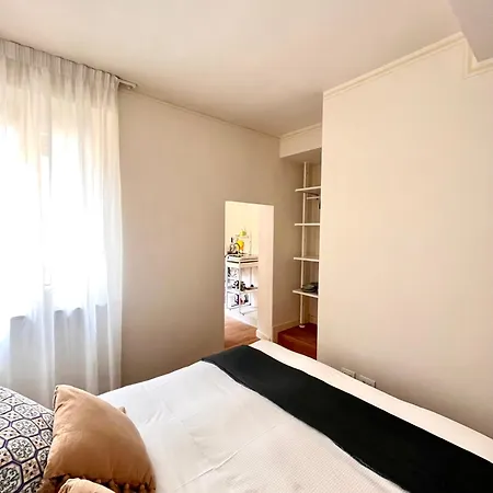 Stop&sleep Monolocali Essenziali A 5 Min Dagli Uffizi Apartment Florenz
