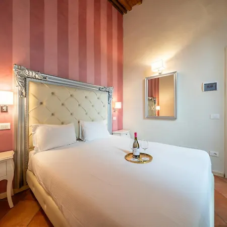 Residenza Conte Di Cavour&rooftop Affittacamere 2*
