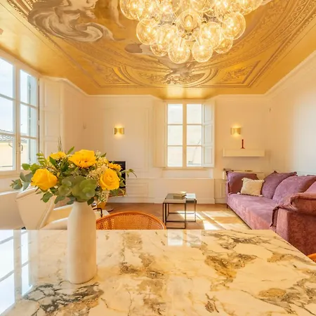 B&B Corte Calzaiuoli Elegant 2*