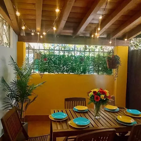 Tuscan Loft - 7 Guests With Patio Florenz