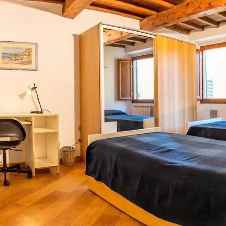 Apartment Vibe - Via Della Chiesa 51 Florenz