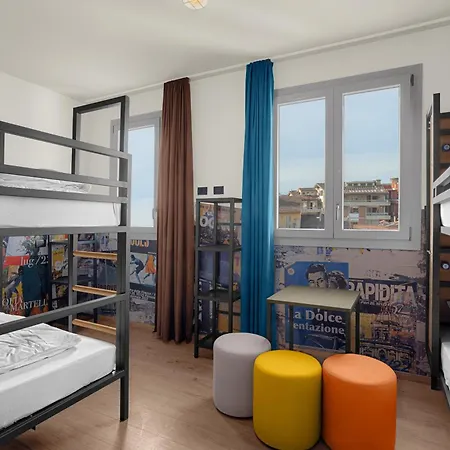 A&o Campo Di Marte Hostel Φλωρεντία