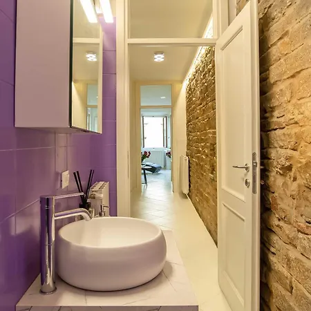 Signoria Tower Apartment Florence