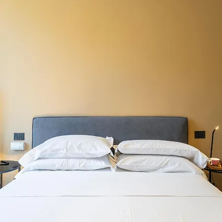 Burchiello Chic Stay-with View In Quiet Florence