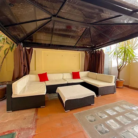 Apartment Guelfa Courtyard Retreat *