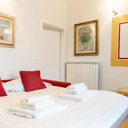 Sant'ambrogio - Michelangelo Apartment Florenz