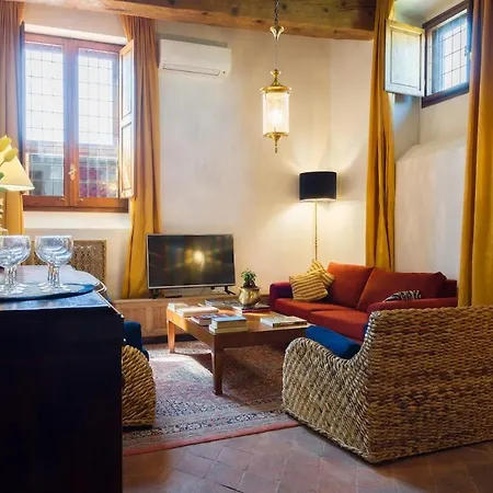 Apartment Vespucci Penthouse Florence