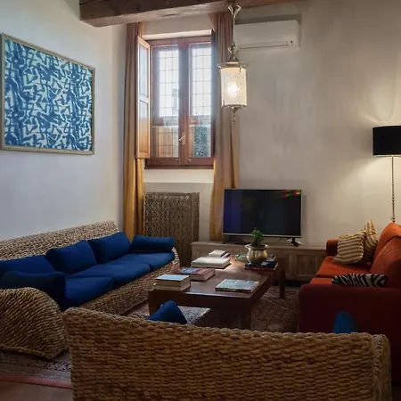 Vespucci Penthouse *