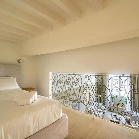 Deservi Charming Apt Donatello Apartment
