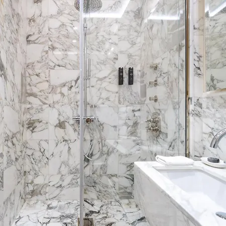 Corte Calzaiuoli Elegant B&B 2*