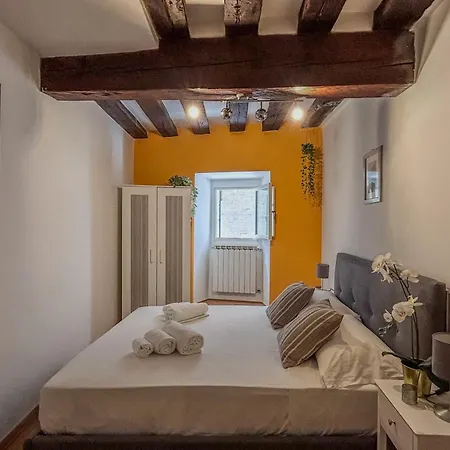 Casa Dei Leoni - Dolcevita *