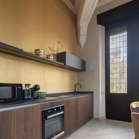 Tuscan Refined Retreat Florence
