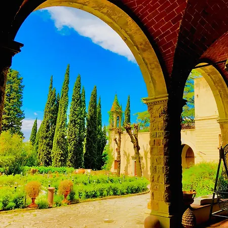 ベッド・アンド・ブレックファスト Castello Di Montalbano