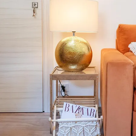 Zen Island Downtown Florence, New For 6 * Floransa