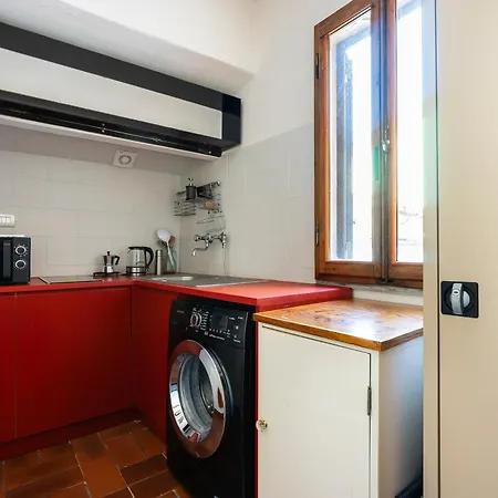 Velluti Apartment