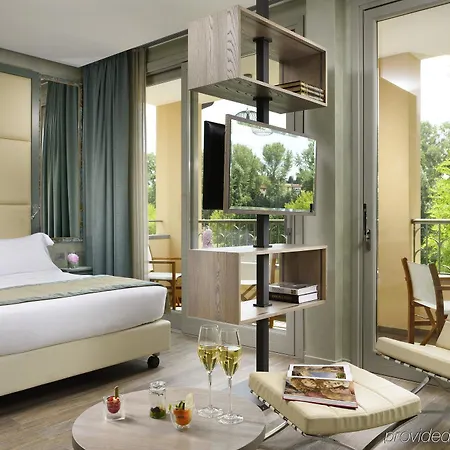 Hotell Sull'arno Florens