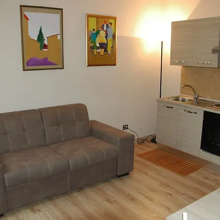 Vittoria Apartment