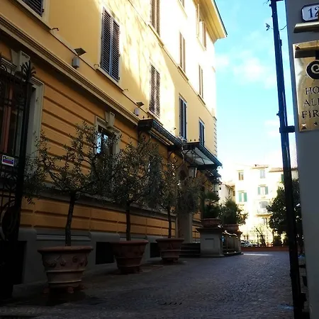 Hotel Albani 4*