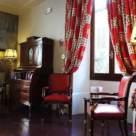 Hotel Albani