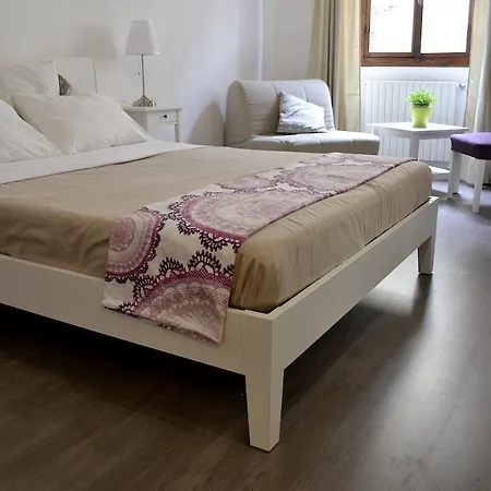 Affittacamere Domus 2*