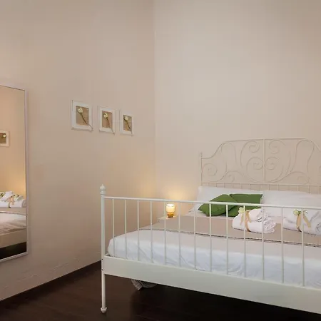 Apartament Number11 *