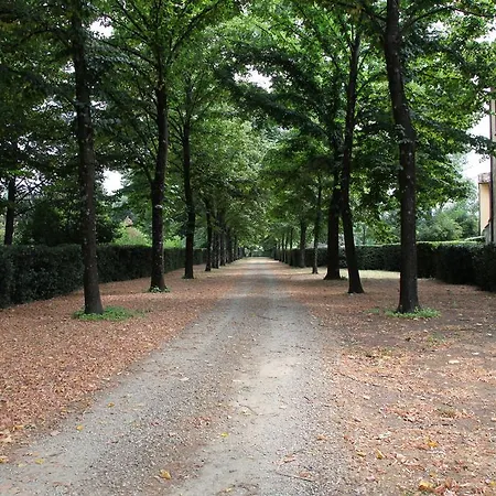 Nocleg ze śniadaniem Rovezzano 3*