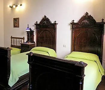 Coco Places Panerai, Centro Storico Affittacamere 2*