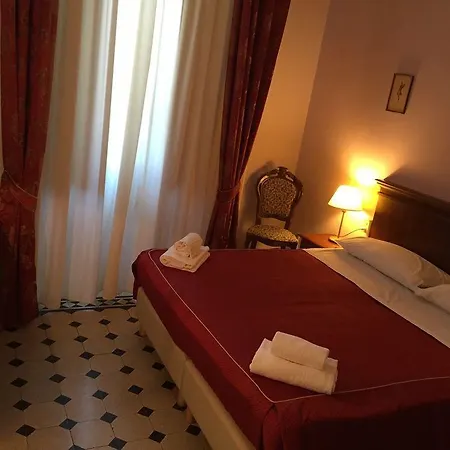 Astrid Hotel
